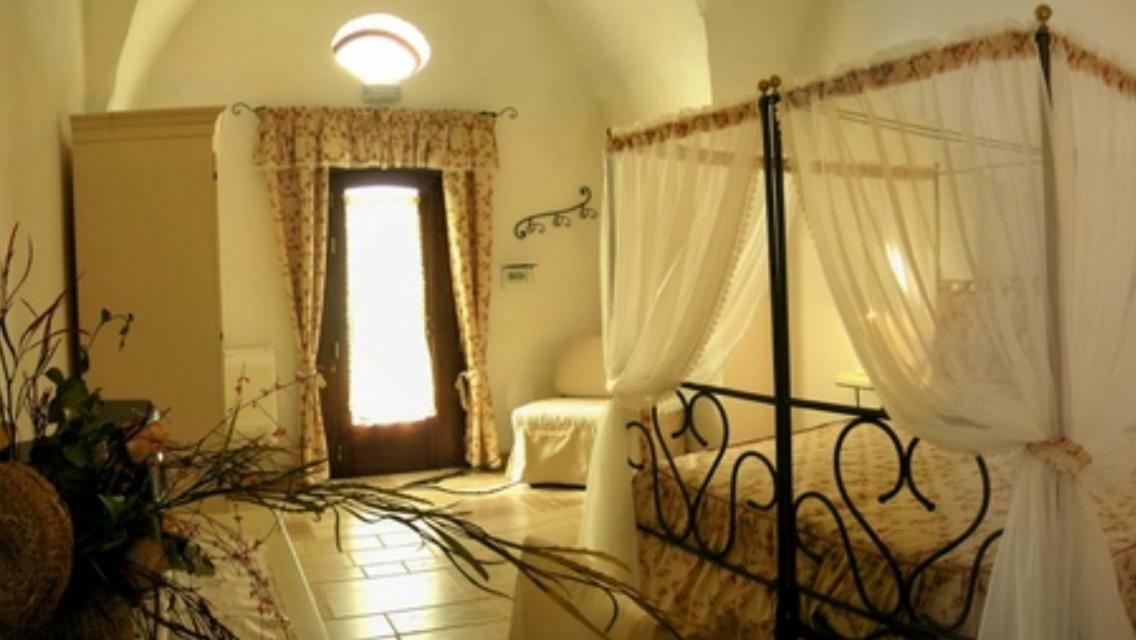 Masseria Palmo 弗兰卡维拉丰塔纳 外观 照片